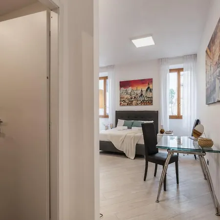 The Best Rent Spacious In Barberini Area Apartment Rome